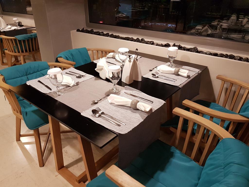Hotel Levadia Levádeia Eksteriør bilde