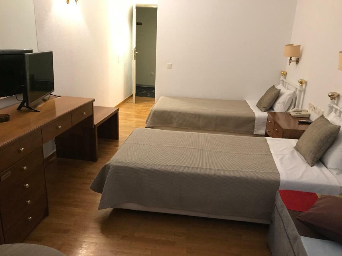 Hotel Levadia Levádeia Eksteriør bilde