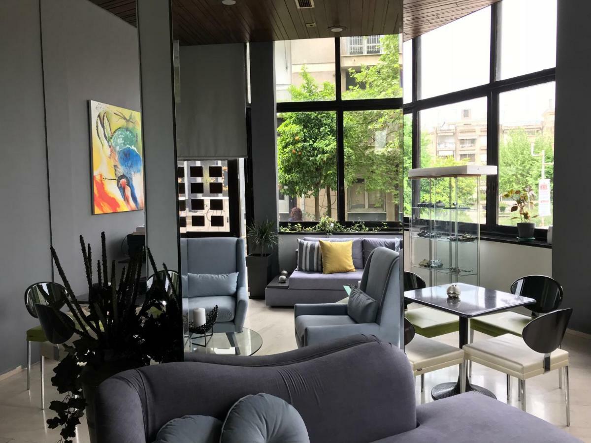 Hotel Levadia Levádeia Eksteriør bilde