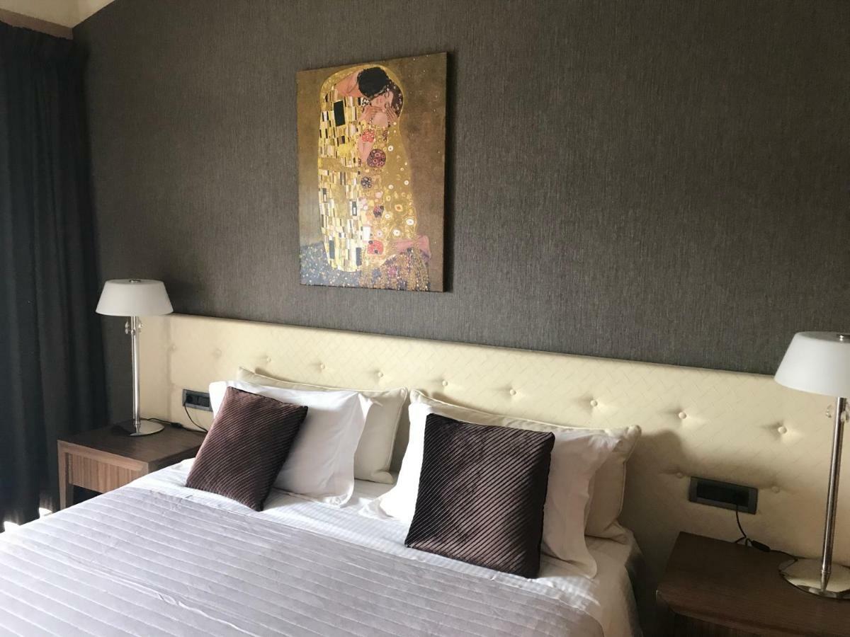 Hotel Levadia Levádeia Eksteriør bilde